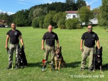 Majstrovstv� vo v�kone psovodov a slu�obn�ch psov Vojenskej pol�cie