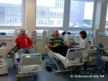 V n�dzi pozn� priate�a