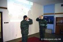 O v�nych ot�zkach v Nitre