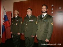 V�ber najlep�ieho vojaka mu�stva a podd�stojn�ka v pozemn�ch sil�ch za v�cvikov� rok 2016
