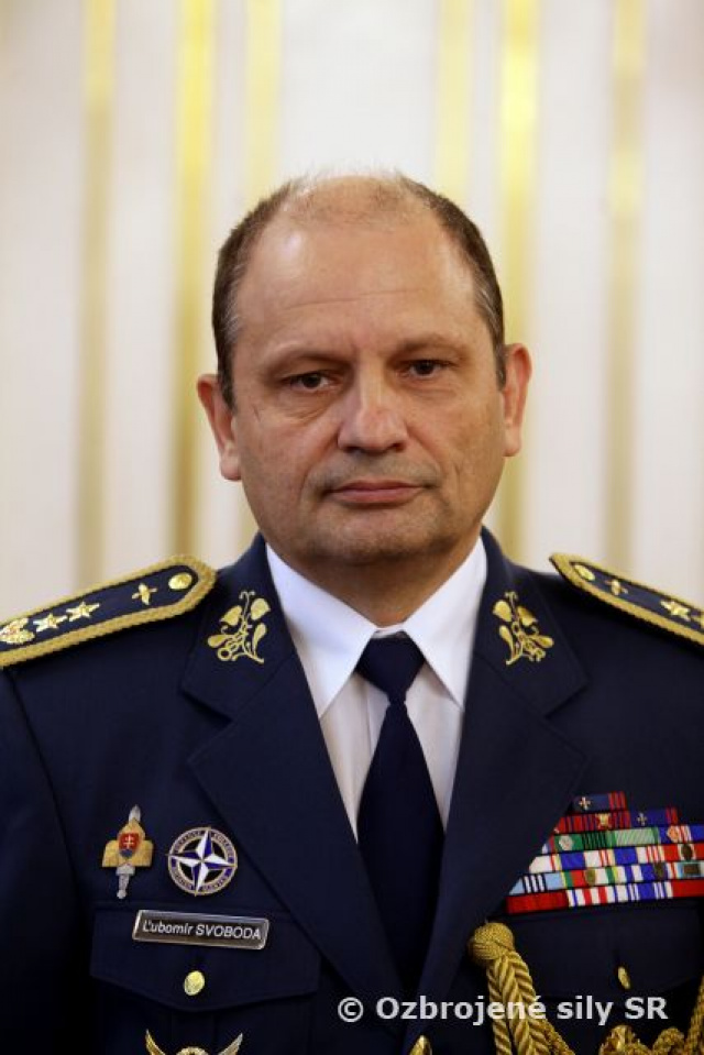 Prezident Slovenskej republiky vymenoval a povýšil generálov