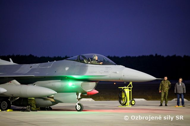 Ďalší Fighting Falcon na Slovensku