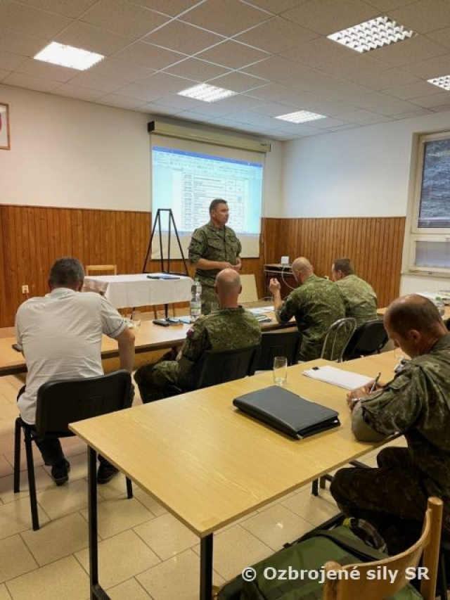 Veliteľsko-metodická príprava delostreleckých odborností konaná 9.-11.septembra