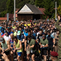 09 Príslušníci Veliteľstva Síl pre špeciálne operácie si uctili pamiatku Jozefa Gabčíka