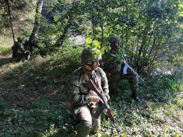 Výcvik príslušníkov Dobrovoľnej vojenskej prípravy v ZaVaMD